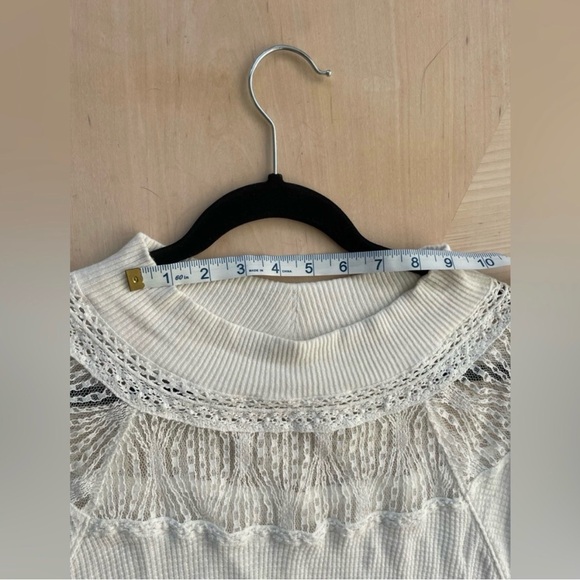 Free People Spring Valley Ivory Waffle Knit Lace Neck Long Sleeve Top Size Small - Picture 5 of 9